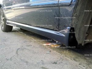 ae100101111hitorque-sideskirt-sprinter
