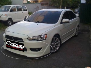 lancer-ex-roar-front-skirt