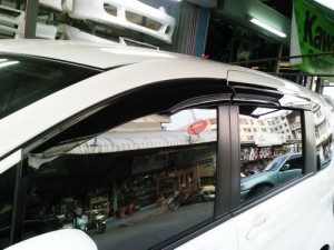 honda-freed-mugen-doorvisor