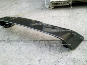 mitsubishi-evox-spoiler-carbon-2