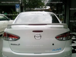 spoiler-light-mazda2-4d-02