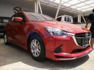 ชุดแต่งรอบคัน Mazda2 Skyactiv 4D-5D ทรง Drive68