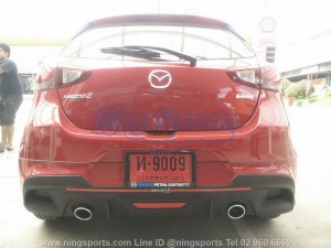 ชุดแต่งรอบคัน Mazda2 Skyactiv 4D-5D ทรง Drive68