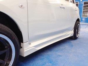 ชุดแต่งรอบคัน Nissan March 2013 ทรง SMT