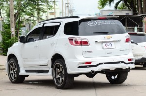 ชุดแต่งรอบคัน Chevrolet Trailblazer ทรง SMT