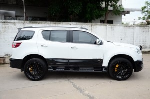 ชุดแต่งรอบคัน Chevrolet Trailblazer ทรง SMT