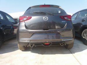 ชุดแต่งรอบคัน Mazda2 2020 ทรง Lip Skirt