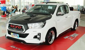 ชุดแต่งรอบคัน Toyota Hilux Revo Z-Edition ทรง Fortezza
