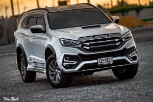 ชุดแต่งรอบคัน Isuzu Mu-x 2021 ทรง Masato MX