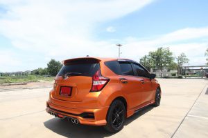 ชุดแต่งรอบคัน Nissan Note ทรง Sport2
