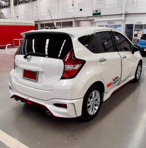 ชุดแต่งรอบคัน Nissan Note ทรง BK2