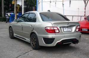 ชุดแต่งรอบคัน Nissan Sunny Neo ทรง R8